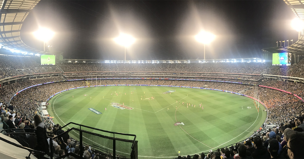 Which AFL & NRL Stadiums In Australia Can Hold The Biggest Crowds ...