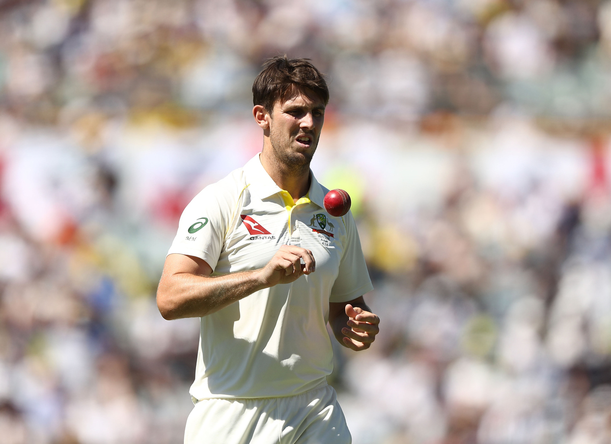 Mitchell Marsh of Australia prepares to bowl Pic: Robert Cianflone - CA/Cricket Australia/Getty Images