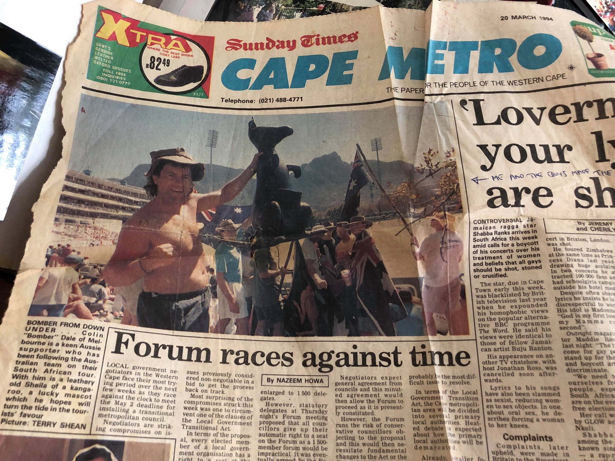 Sportshound Colin Dale made front page news at the South African Test in 1994.