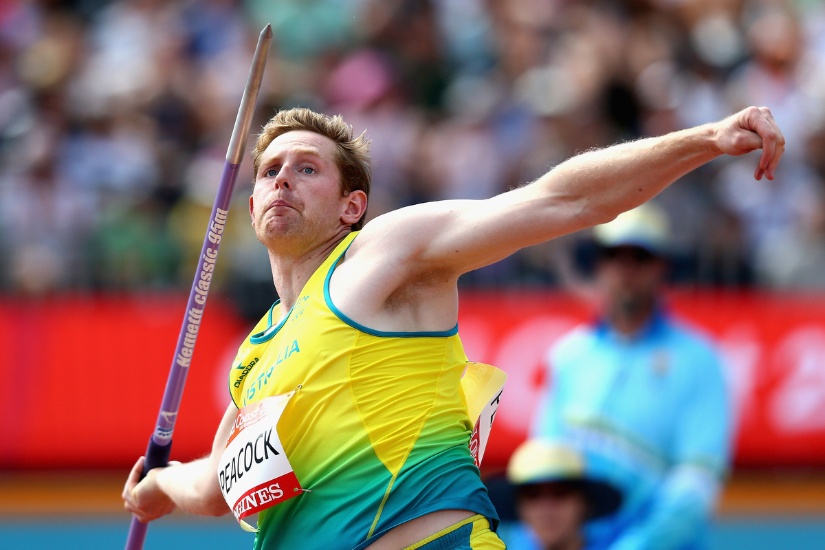 Hamish hurls his way to silver